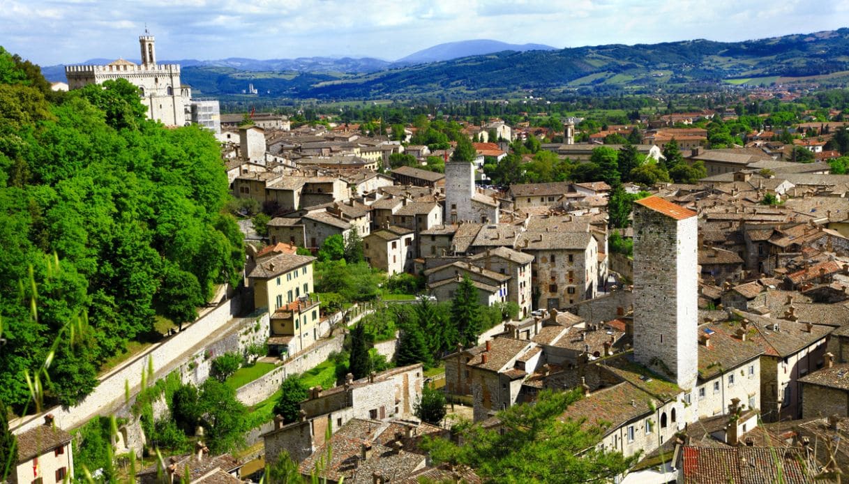 Cosa vedere e fare a Gubbio in un giorno: un viaggio tra storia e natura!