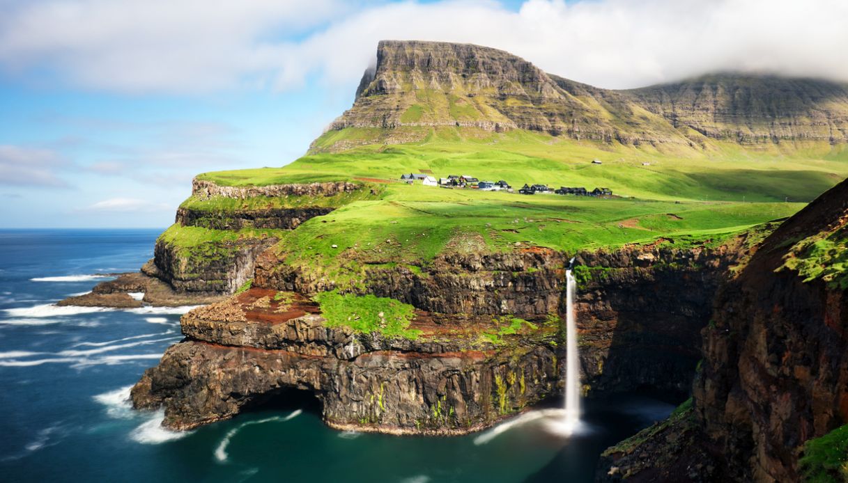 Le Isole Faroe cercano volontari per lavori di manutenzione: opportunità unica per contribuire alla comunità!