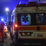 Un uomo di 54 anni ha perso la vita in uno scontro tra auto e scooter lungo la trafficata via d’accesso alle marine di Nardò.