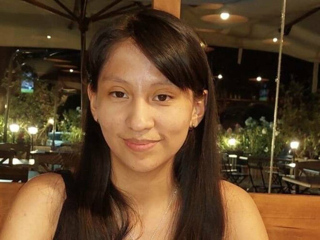 Paula, studentessa di 23 anni scomparsa nel nulla da tre giorni a Bergamo: famiglia e forze dell’ordine la cercano ovunque