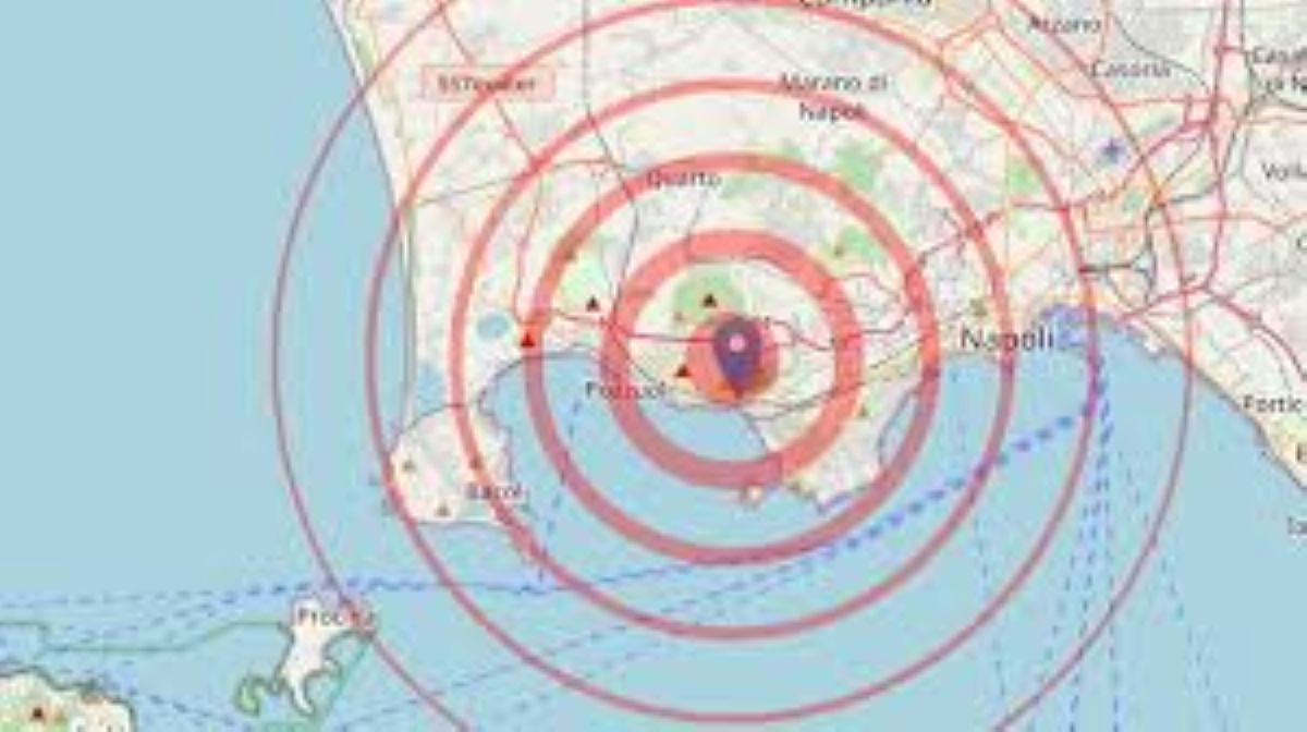 Buova ccossa di magnitudo 2.6 avvertita tra Pozzuoli e Napoli, epicentro nel Monte Nuovo
